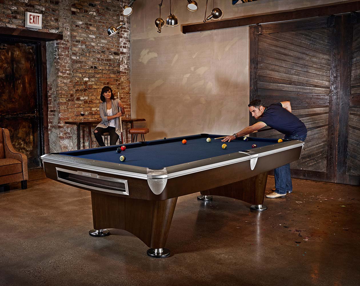 Size of outlet billiard table